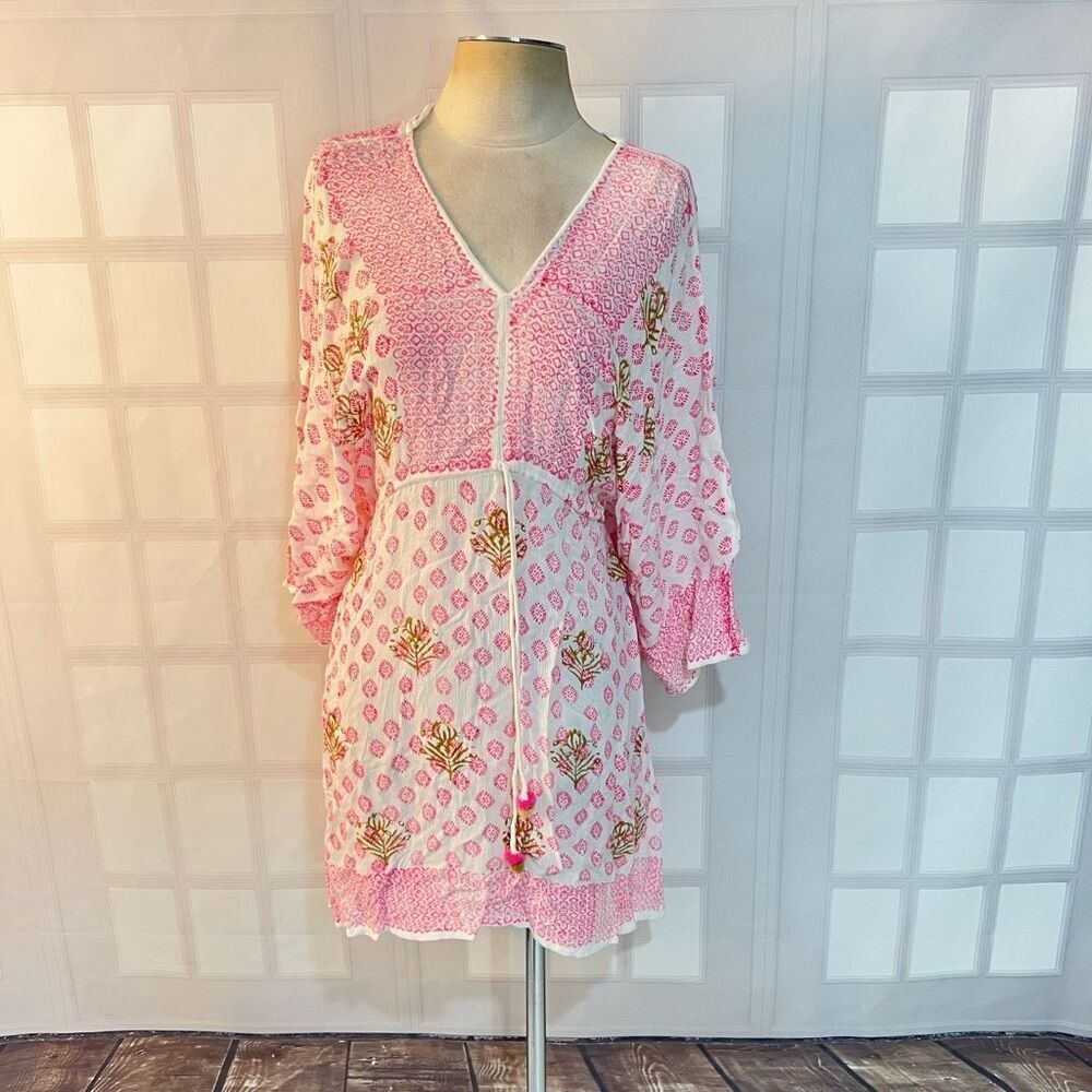 🔥🔥5/25🔥🔥🔥Top It Off White Pink V-Neck Pullover Long Sleeve Cover Up One Size